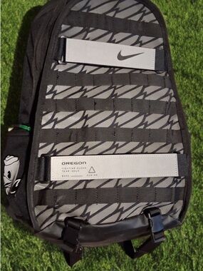 Exclusive Oregon Ducks ‘25/‘26 Team Issue Nike Tactical Backpack